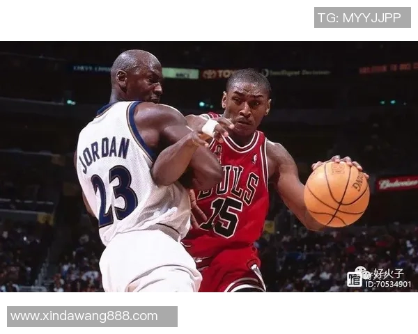 阿泰斯特对姚明的崇敬与欣赏展现了篮球文化的深厚情谊与跨越国界的友谊